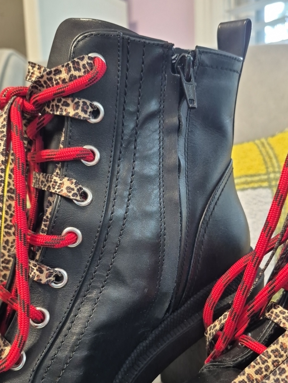 GIANNI BINI Ryedderr Chunky Black Leather Combat Boots with Dual Laces - Picture 4 of 8